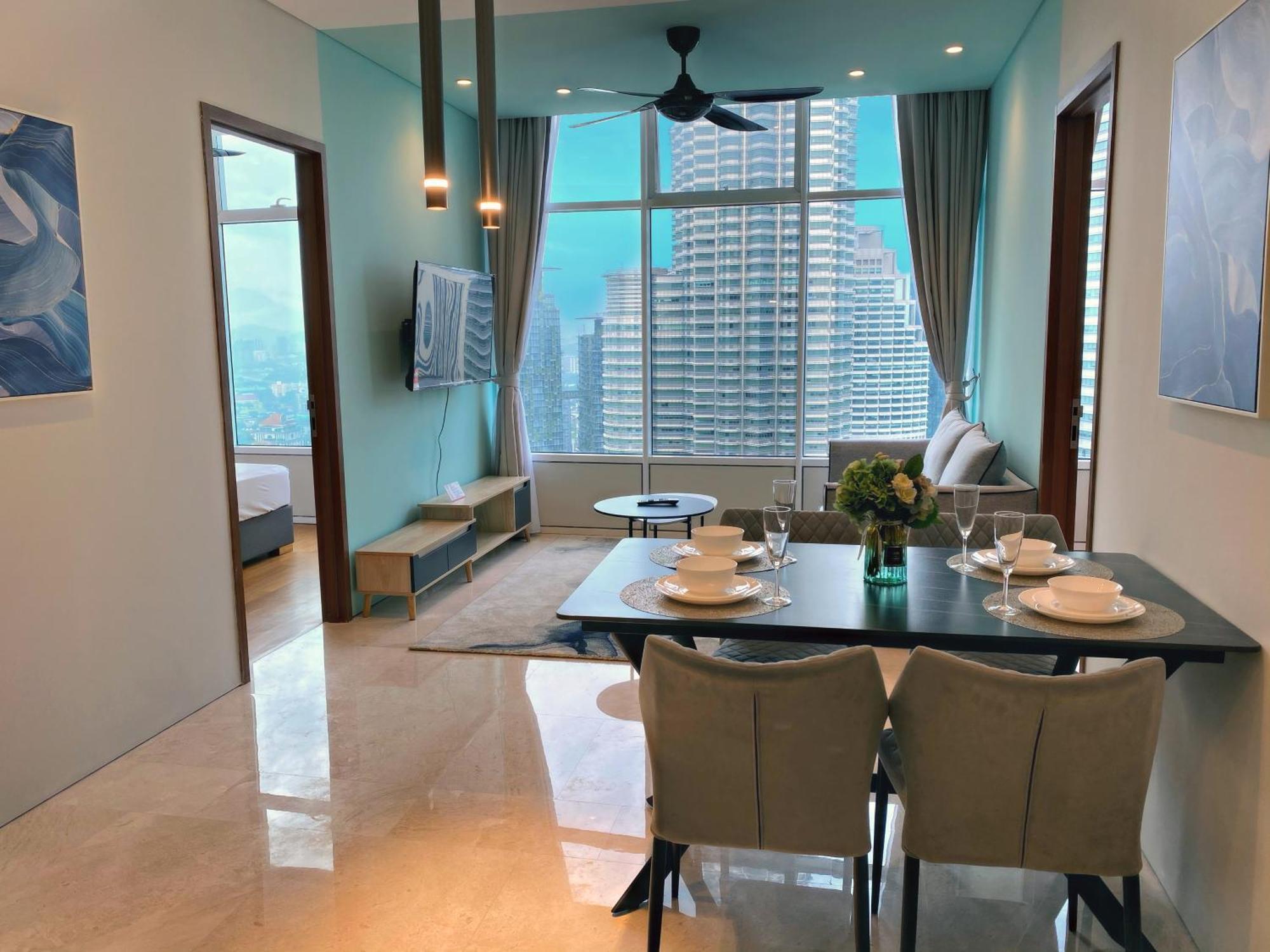 Sky Suites Klcc By Home Stay Kuala Lumpur Luaran gambar
